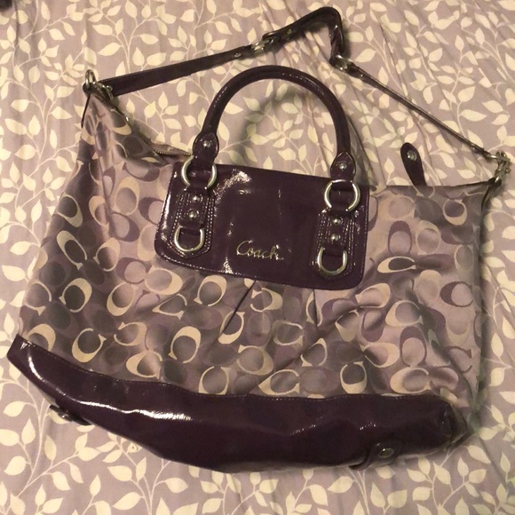 Coach purse - Picture 1 of 1